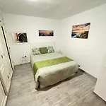 108 Parque Cristina, Ocean View, Heated Pool, Free Wi Fi Daire *