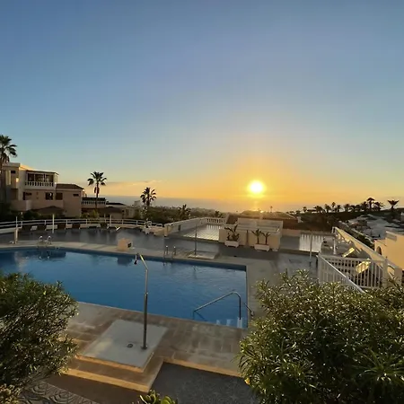 108 Parque Cristina, Ocean View, Heated Pool, Free Wi Fi Daire